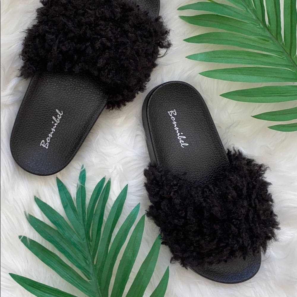 Black Fur Slide Mule Sandal Slippers⭐️New in Box⭐️ - Picture 6 of 9